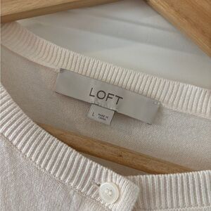✨NWOT✨ LOFT Ivory Knit cardigan